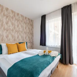 Aparthotel Prince Apartments ***