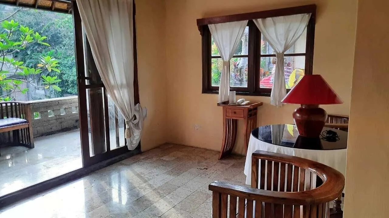 *** Konukevi Pande Permai Bungalows Ubud Endonezya
